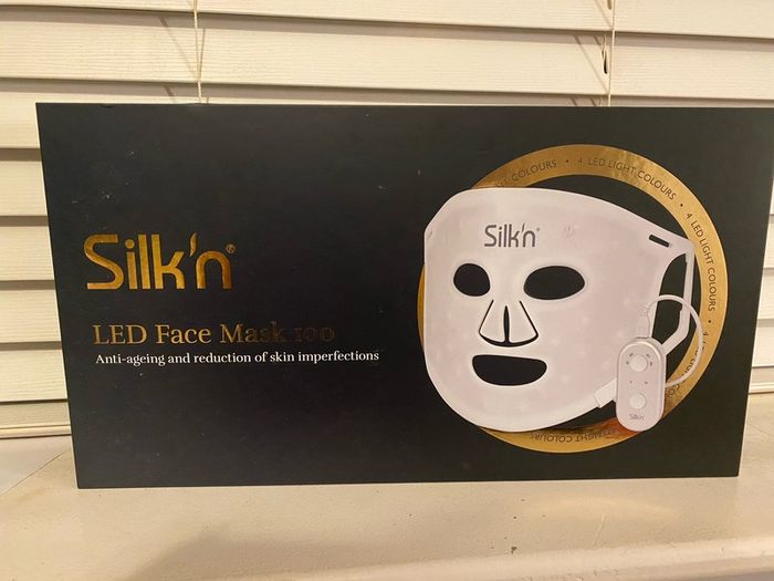Silkn led mask