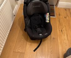 maxi cosi axissfix