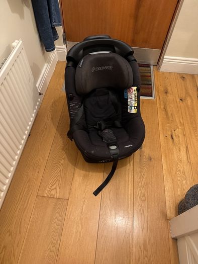 maxi cosi axissfix