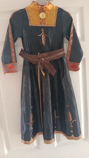 Dress costumes