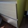Chest of 2 drawers, bedside unit white stained oak veneer. Image 6