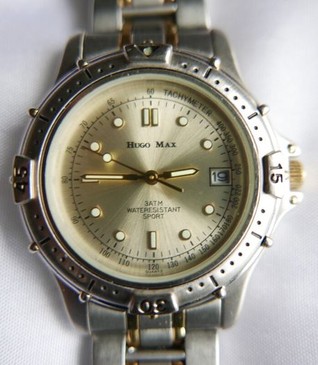 Hugo Maxx  Euro Design 18K Plated Diver Analog Quartz Watch New Battery