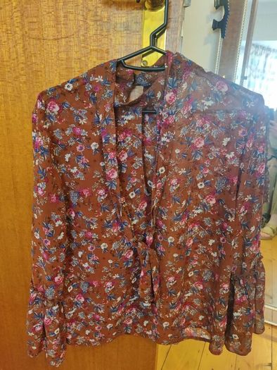 Brown floral top