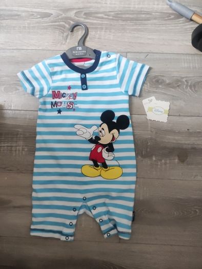 BNWT Disney mickey mouse  Romper 18-24 mths