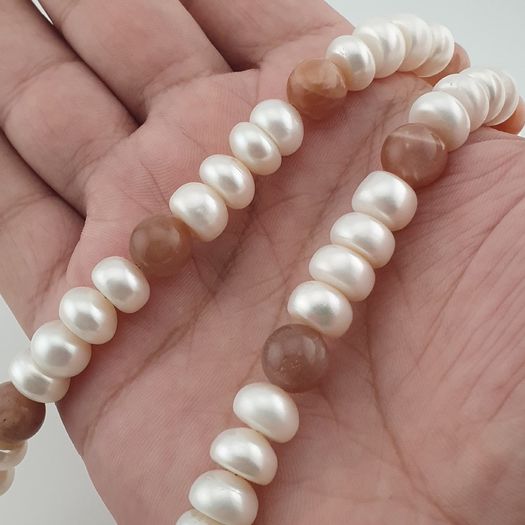 Authentic Fresh Water Pearls & Moon Stone With Melon Shape Agate Gemstone Pendant Necklace