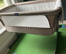 chicco next2me crib cosleeper cot