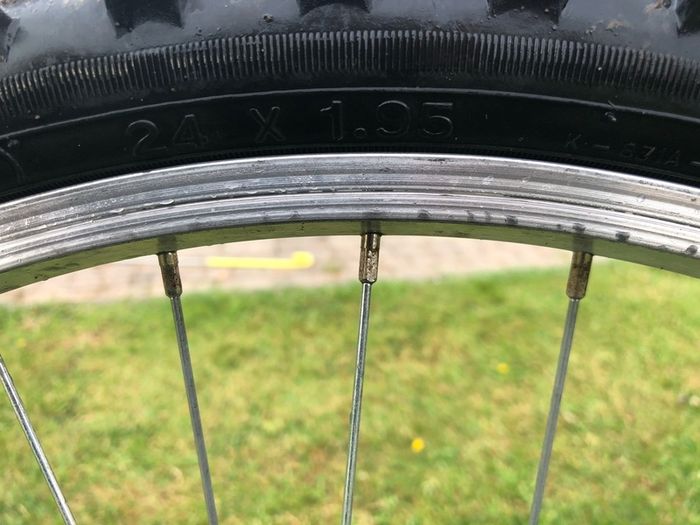 Apollo Gridlok kids MTB