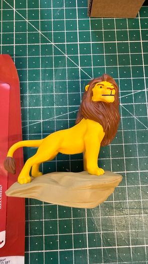 Toniebox 2 Full Play Set Red Lion King, New but Opened