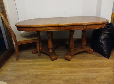 Mahogony dining table