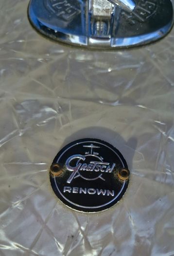Grestch Renown drumkit (4 piece) with hardcases