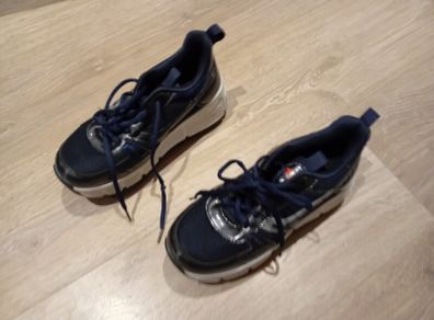 Heely shoes