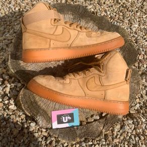 Premium Nike Air Force 1 High Suede