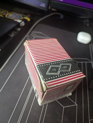 Medium format slide holders
