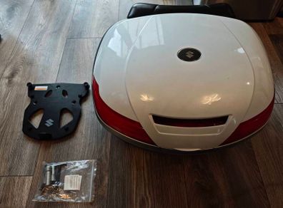 Suzuki Burgman 650 box