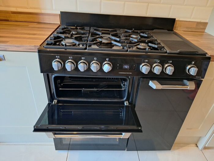 Aga type Leisure 100cm cuisinemaster dual cooker