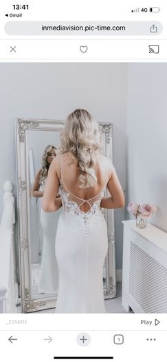 Enzoani Pearl Wedding Dress