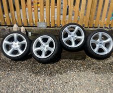 17" Ford  Alloy wheels Lug Pattern  4 X 108