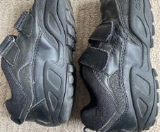 GEOX Boys black leather school shoes size 12 or 31