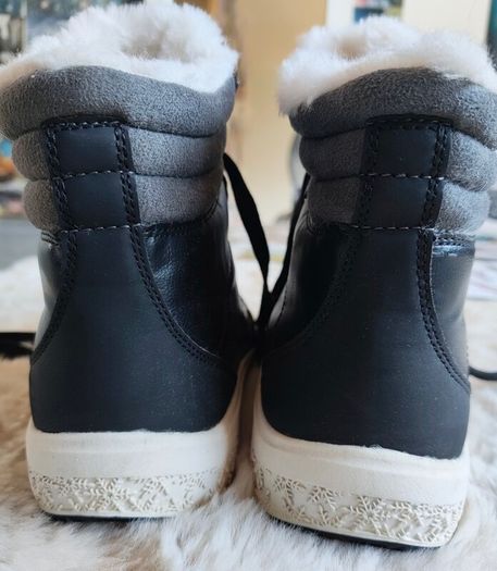 Esmara Winter boots size 7.5