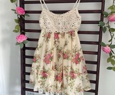 dress cream floral dress Christina v medium