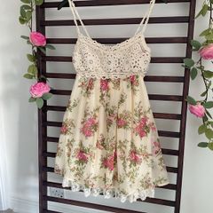 dress cream floral dress Christina v medium