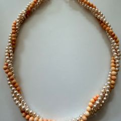 Beautiful Choker necklace