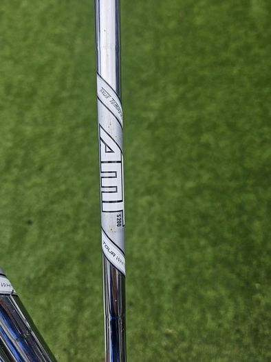 Titleist irons AP2 718 for sale