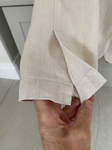 Designer brand Oui ladies cream linen jacket BRAND NEW