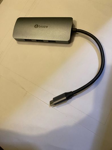 USB-C Docking Station / Hub
