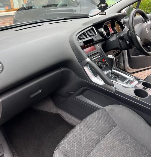Peugeot 3008 2016
