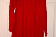 Brand NEW without tags Boohoo midi red wooly dress, size S