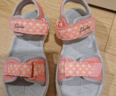 Girl sandals Clarks