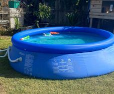 10ft pool with pump cover and accessories