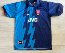 Arsenal 95-96 Away Original Jersey. Size XL Boys. Very good condition