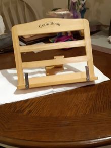 Cookbook stand
