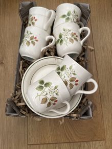 Vintage Arklow Pottery Honey Stone 6 Cups& Saucers