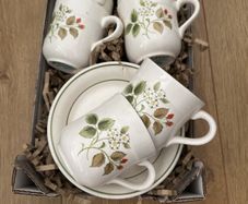 Vintage Arklow Pottery Honey Stone 6 Cups& Saucers
