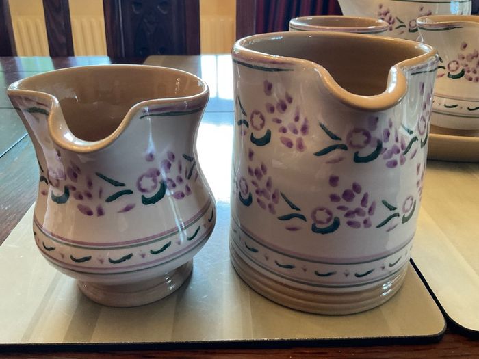 Nicholas Mosse Lavender fri:Washington Creek USA , a set if two jugs , a 4 inch creamer and a four and a  half inch cylinder jug