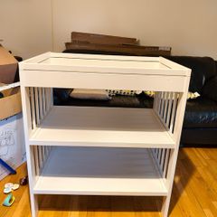 baby changing table