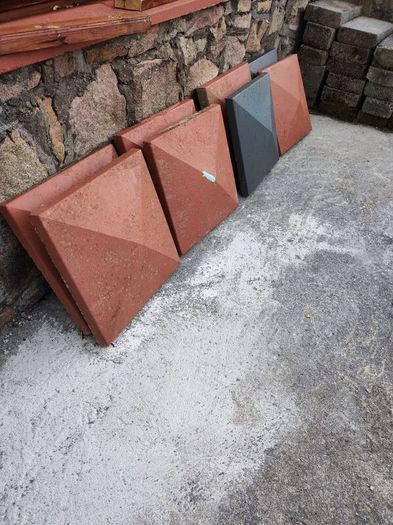 pillar caps