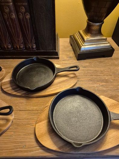 Cast Iron Mini Skillet Set with Wooden Serving Boards (Set of 4)