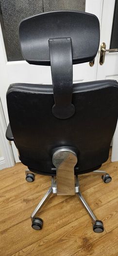 Computer chair