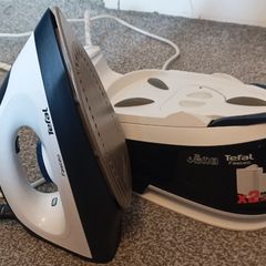 Steam Iron Tefal Fasteo