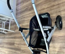 Uppababy Vista V2