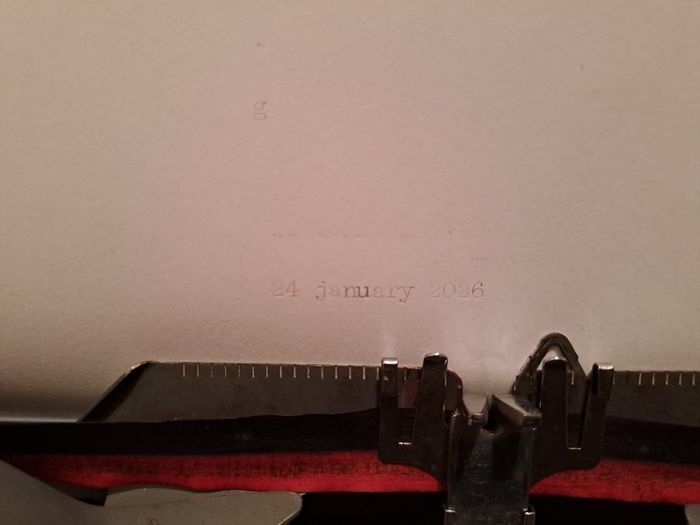 1940s Imperial Good Companion 3 Typewriter