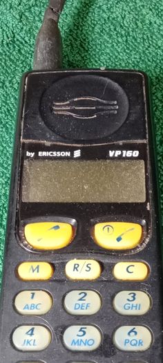 Vintage Ericsson VP 160 Mobile Phone