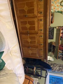 sideboard