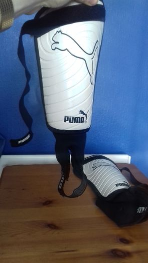 Men's shin pads