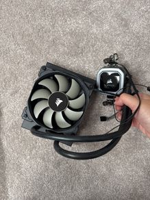 Corsair H60 Liquid CPU Cooler