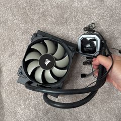 Corsair H60 Liquid CPU Cooler